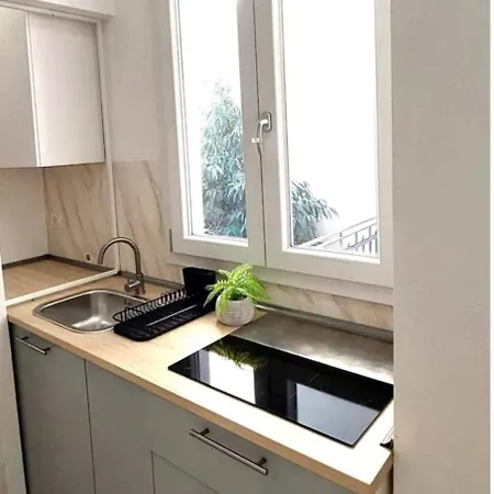 Lägenhet Petite Deva - Loft With Balcony Cagliari